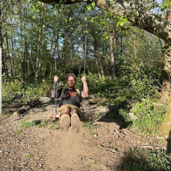 Meet your Posher, Dylan - Picture 1 of 1